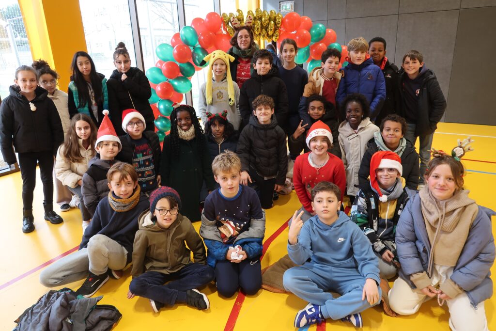 Classe de CM2-11 de Mme Delaloy